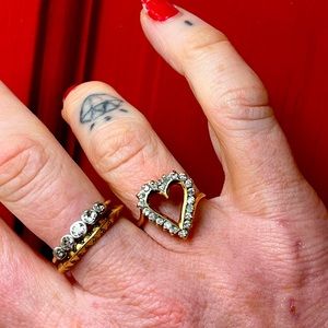 Sweet heart shaped diamond ring